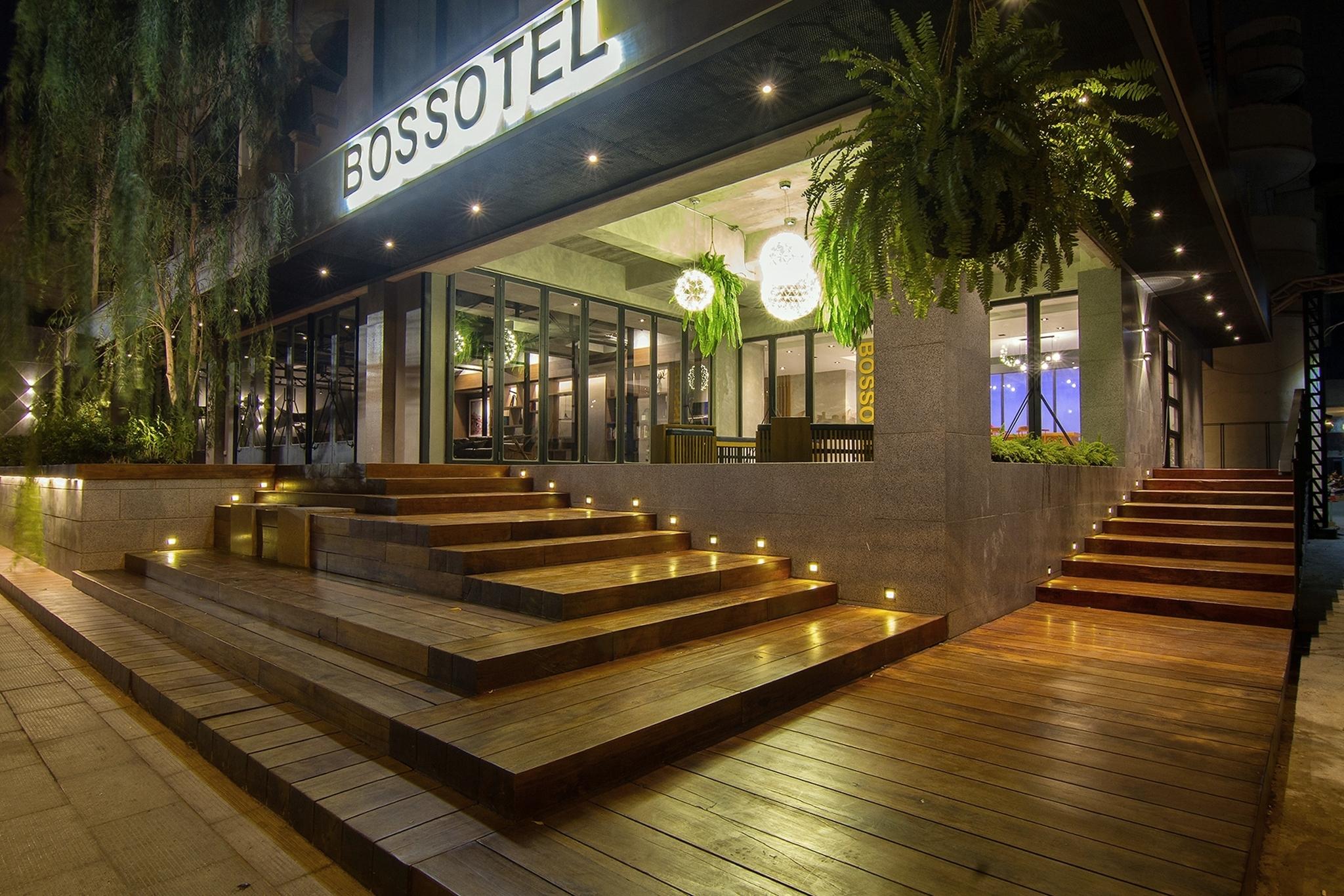 Bossotel מלון